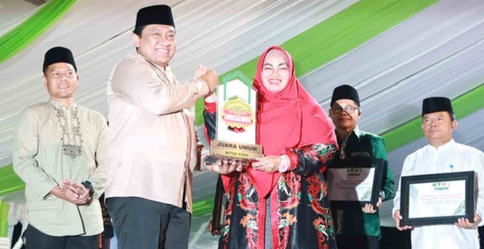 Wagub Edy Pratowo Tutup MTQH Tingkat Prov Kalteng, Kab Kotim Raih Juara Umum