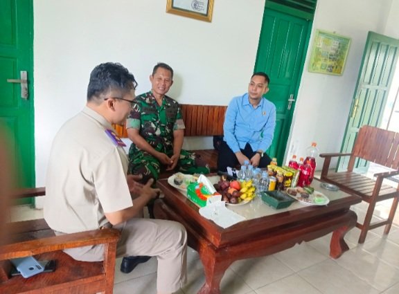 Danramil 1016-06/Kurun Sambut Kunker Kepala Kantor Pertanahan Gunung Mas