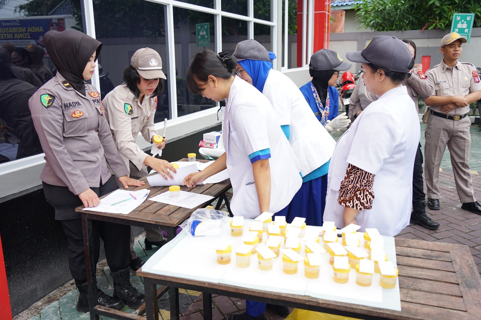 Bebas Narkoba, Rumkit Bhayangkara Polda Kalteng Gelar Tes Urine