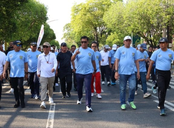 Kapolda Kalteng Ikuti Jalan Sehat Hakopnas ke-78