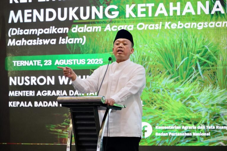 Hadiri Rakor Regional KAHMI, Mentri Nusron Sampaikan Orasi Kebangsaan 