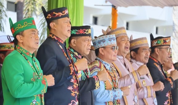 Kapolda dan Gubernur Hadiri Upacara Peringatan Hari Jadi ke-66 Kabupaten Barsel