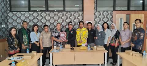 Ketua DPRD Palangka Raya Terima Audiensi Forum Bela Negera