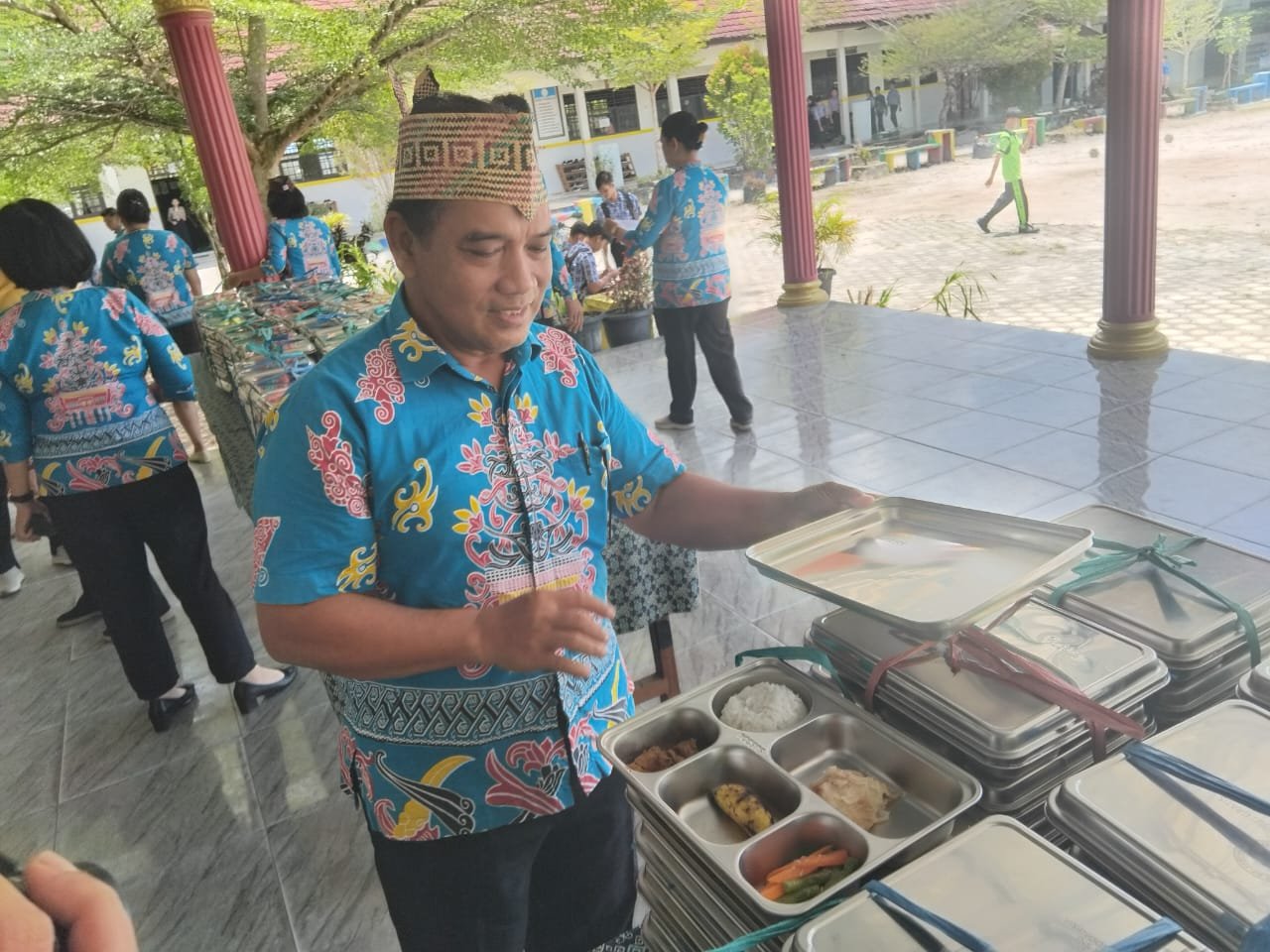 Uji Coba Pelaksanaan MBG di SMAN 1 Kuala Kurun Berjalan Lancar