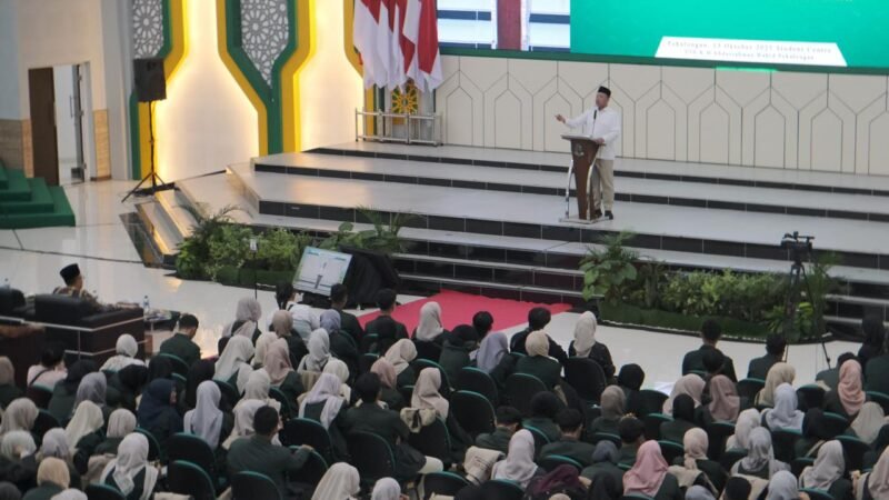 KKN Tematik, Menteri Nusron Ajak Mahasiswa Karya Selesaikan Persoalan Pertanahan
