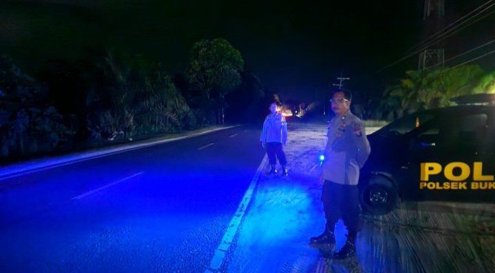 Polsek Bukit Batu Pantau Arus Lalin Keluar dan Masuk Kota Palangka Raya