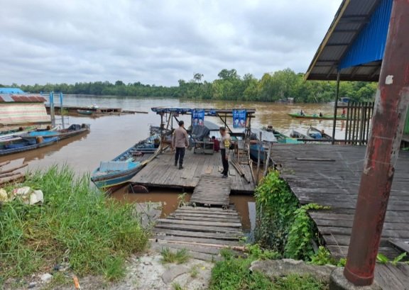 Polsek Bukit Batu Pantau Ketinggian Debit Sungai Rungan