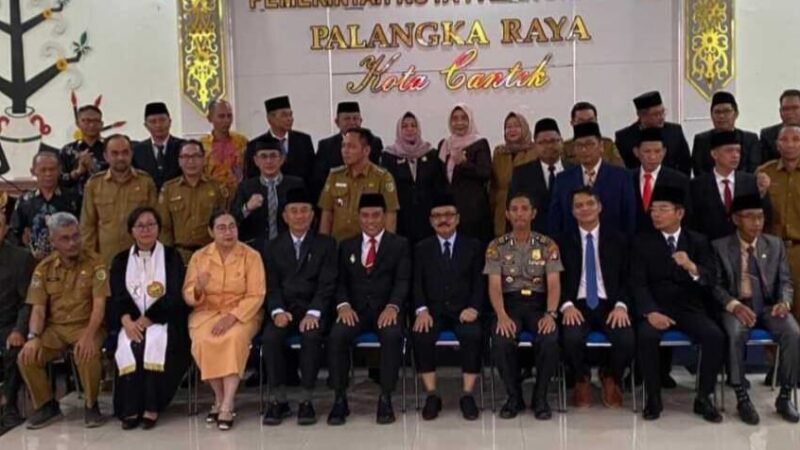 Resmi Dilantik, Arbert Tombak Jabat Sekda Kota Palangka Raya