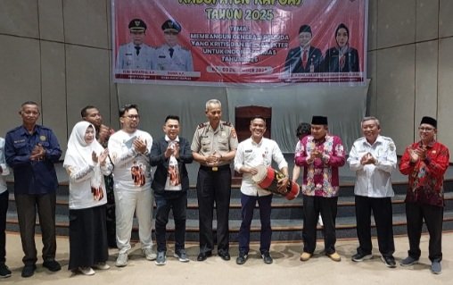 Staf Ahli Buka Sosialisasi Pemuda Kabupaten Kapuas Tahun 2025