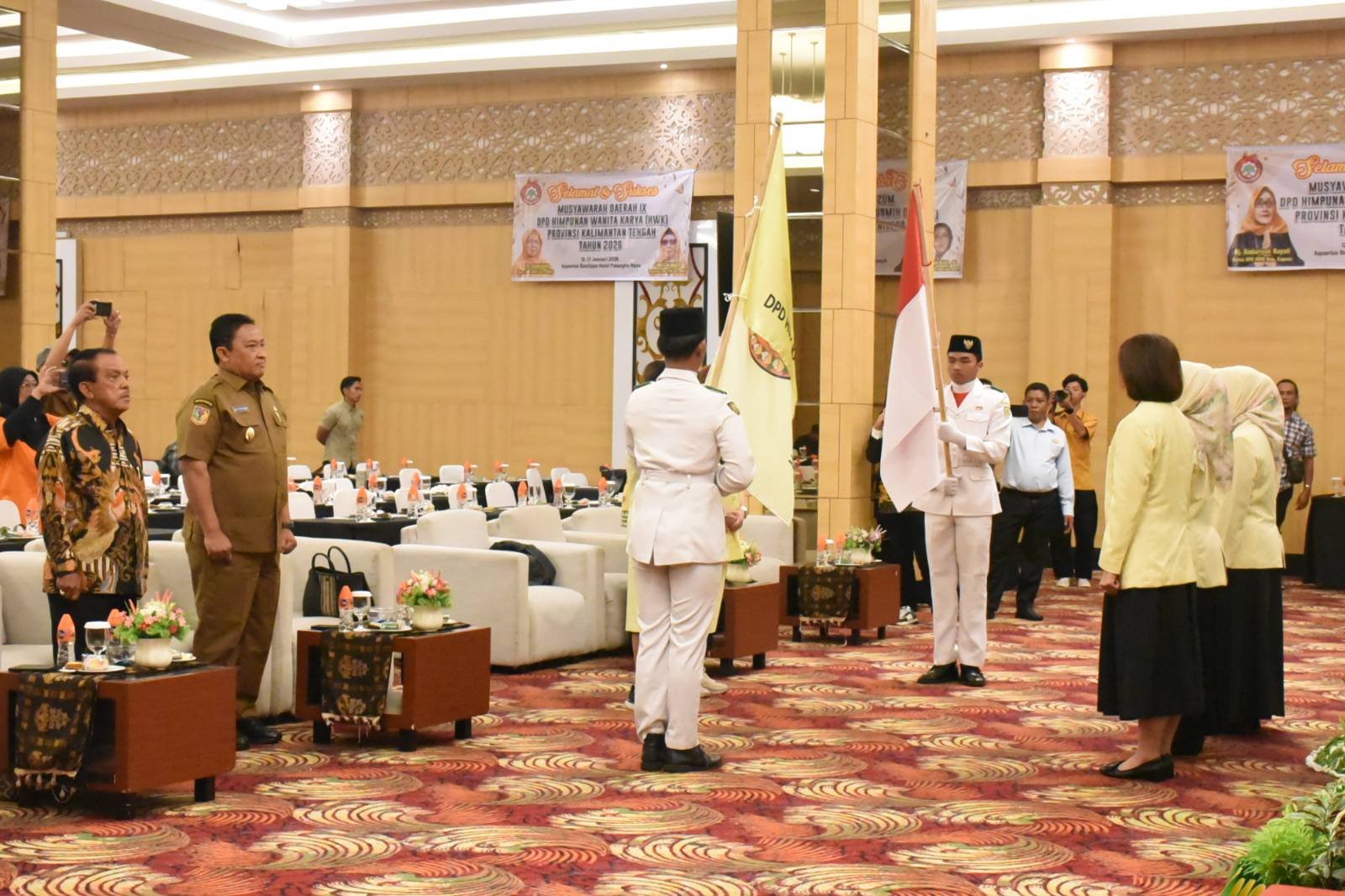 Wagub Edy Pratowo Dorong HWK Kalteng Aktif Berdayakan Perempuan hingga Akar Rumput