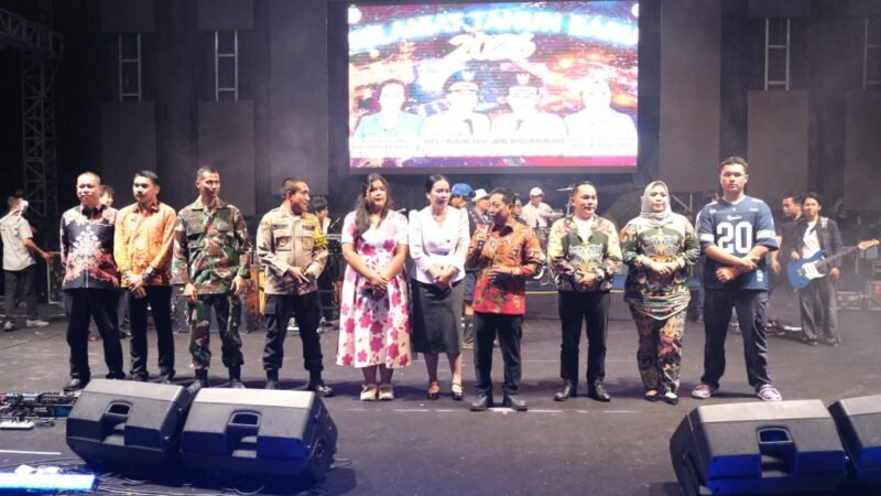 Pergantian Tahun 2026 Meriah, Bupati dan Wabup Mura Serukan Semangat Kebersamaan Bangun Daerah