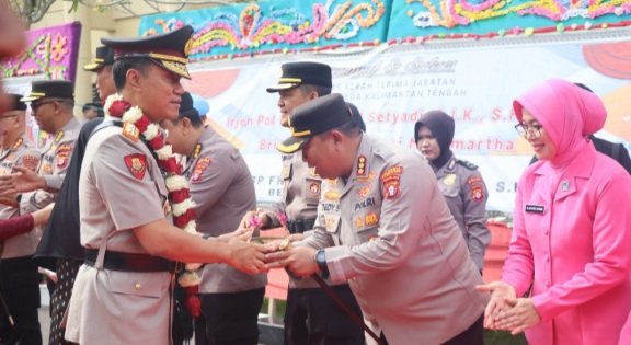 Kapolresta Palangka Raya Ikuti Pisah Sambut Mantan Wakapolda Kalteng