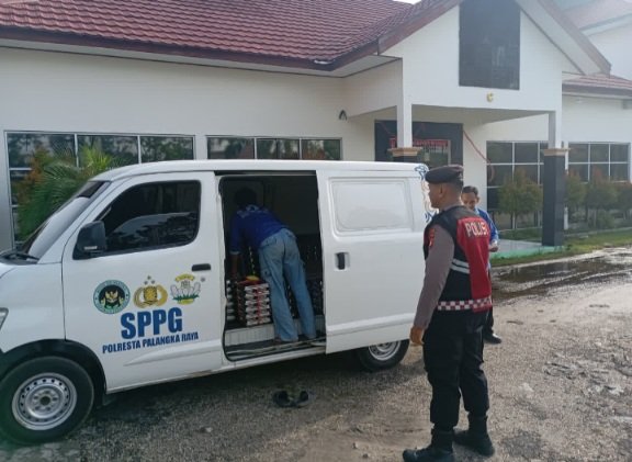 Satsamapta Polresta Palangka Raya Kawal Distribusi MBG