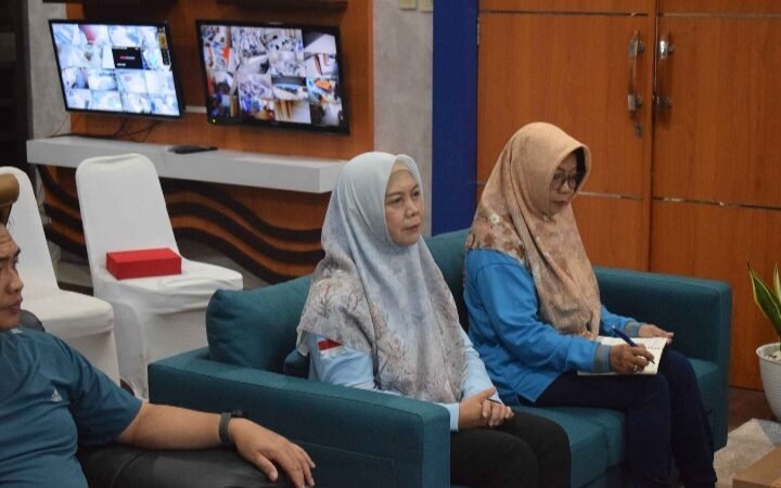 Dislutkan Kalteng Terima Audiensi OJK Bahas Pengembangan Shrimp Estate dan Keuangan Inklusif