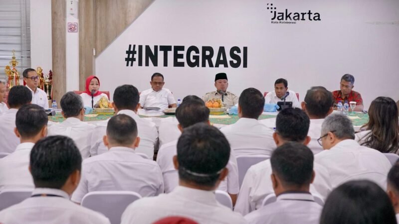 Menteri Nusron Dorong Budaya Evaluasi Berkala demi Layanan Pertanahan Lebih Pasti