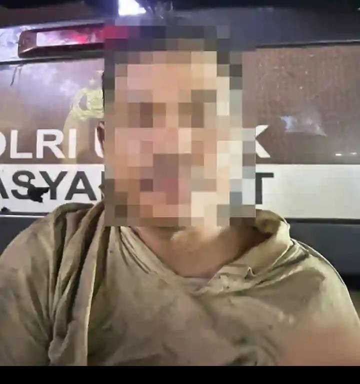 Gegara Pria Mengamuk, Jalur Trans Kalimantan di Desa Gohong Sempat Macet