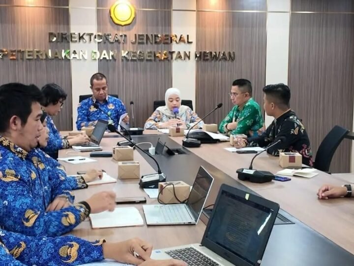 Perkuat Sistem Peternakan Unggas Terintegrasi