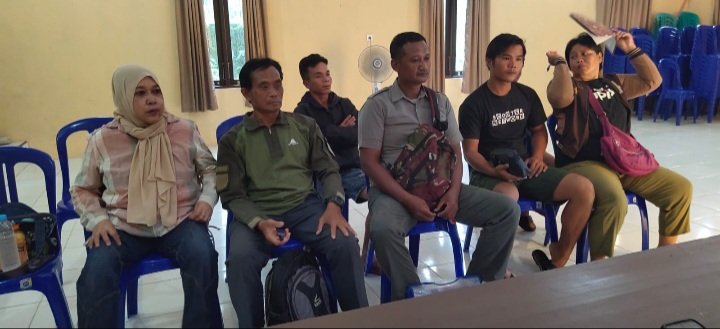 Bhabinkamtibmas Polsek Sabangau Fasilitasi Mediasi Sengketa Lahan di Sabaru