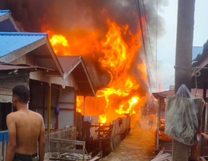 Polresta Palangka Raya Selidiki Kebakaran di Mendawai, Kerugian Ditaksir Rp1M