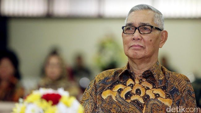 Wakil Presiden ke-6 RI Try Sutrisno Meninggal Dunia