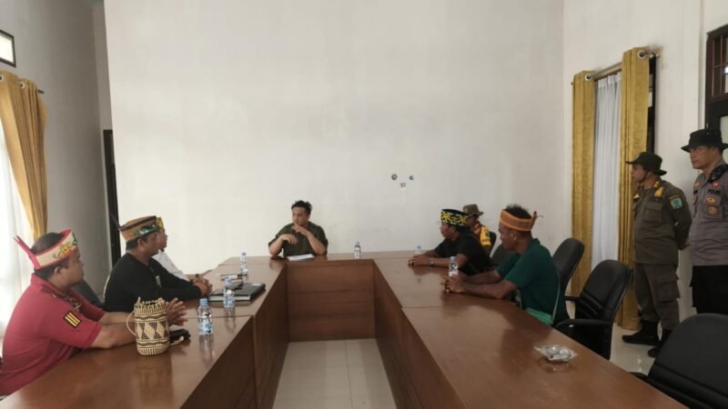 Warga Desa Melata Suarakan Penolakan Rencana Pabrik PT PIS