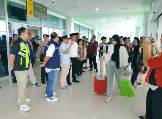 Gubernur Kalteng Tinjau Kesiapan Angkutan Lebaran di Bandara Tjilik Riwut
