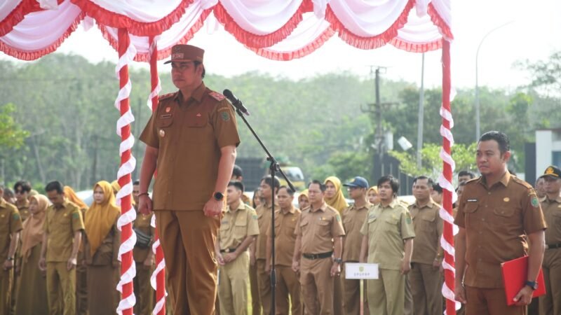 Wabup Pulang Pisau Pimpin Peringatan Hardiknas dan Hari Otonomi Daerah 2026