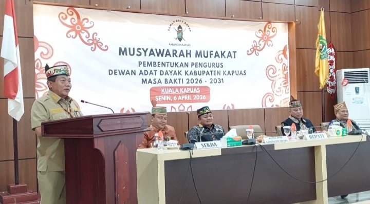 Usis I. Sangkai Terpilih Pimpin DAD Kapuas 2026–2031