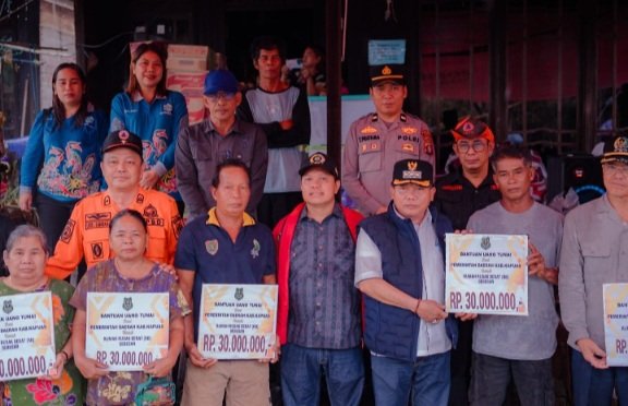 Bupati Kapuas Serahkan Bantuan Korban Kebakaran di Lawang Kamah & Tinjau Rencana Bundaran Timpah
