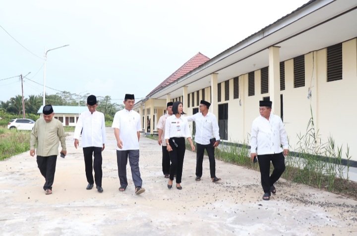 Bupati Kapuas Tinjau RPU Pulau Telo Baru, Pastikan Kesiapan Operasional dan Standar Higienitas