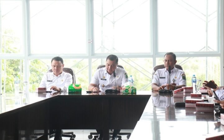 Wabup Kapuas Buka Forum Konsultasi MPP, Dorong Sinergi Pelayanan Publik Terpadu