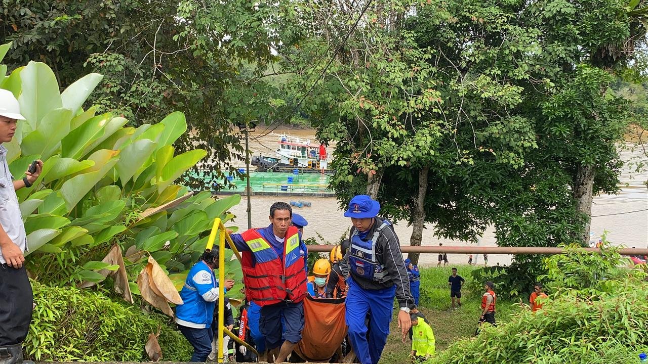 Dua Korban Laka Kapal di Sungai Barito Ditemukan, Kepala Kantor SAR Palangka Raya Sampaikan ini