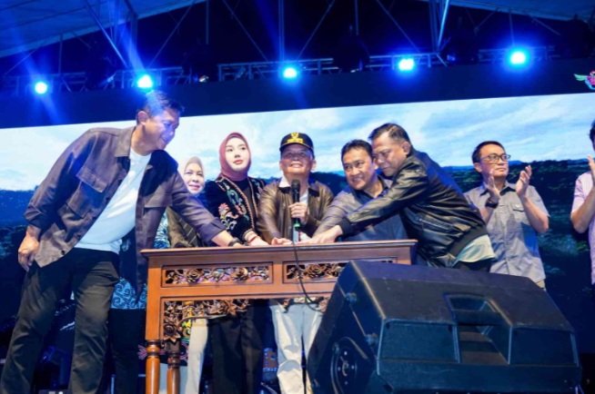 Gubernur Kalteng Luncurkan Kanal Aspirasi Masyarakat “Lapor Pak Gub Kalimantan Tengah”