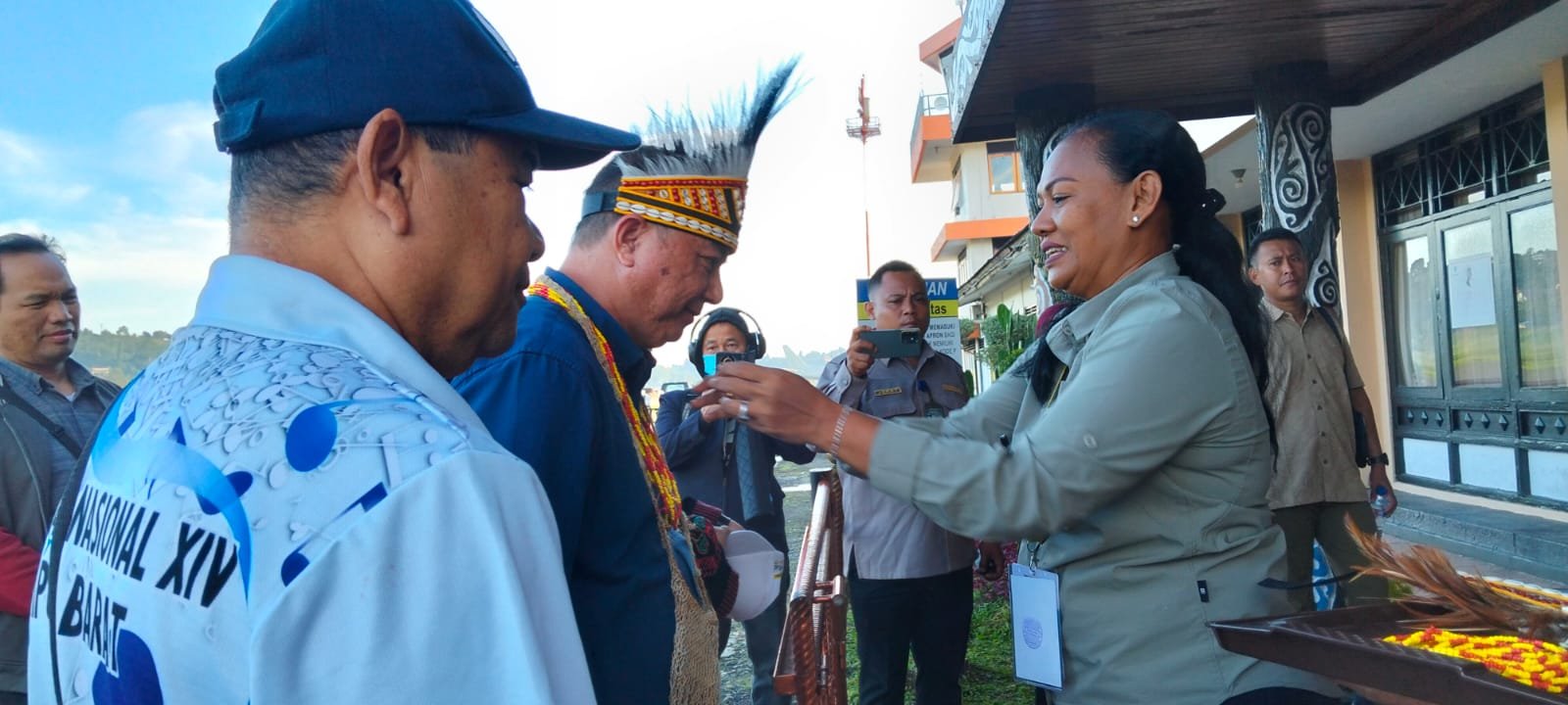 Acem Akwei Kalteng! Sambutan Adat Hangat Buka Perjalanan Pesparawi Nasional XIV