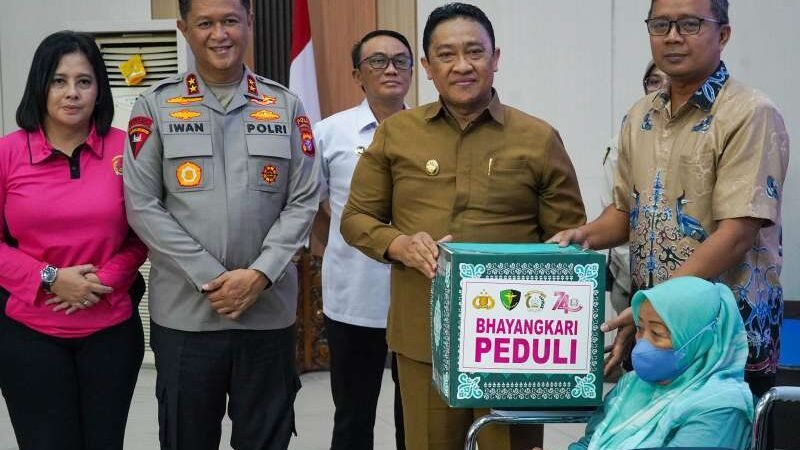 Wagub Edy Pratowo Hadiri Puncak Bakti Kesehatan Hari Bhayangkara ke-80
