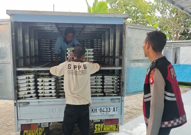 Satsamapta Polresta Palangka Raya Kawal MBG, Pastikan Pendistribusian Barjalan Lancar