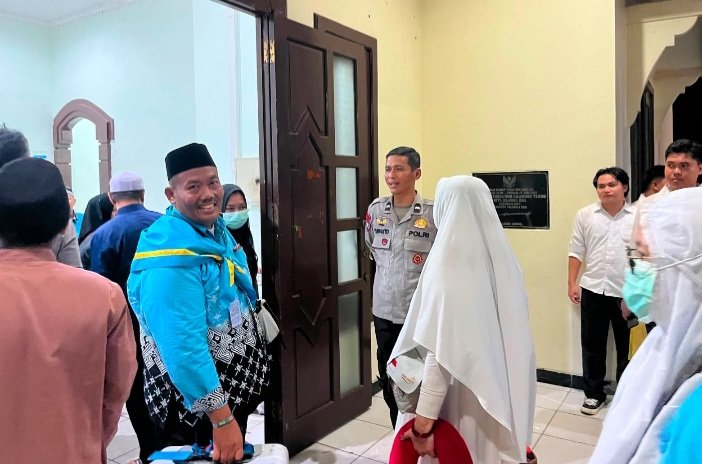 Polresta Palangka Raya Amankan Kedatangan Jemaah Haji di GPU Palampang Tarung