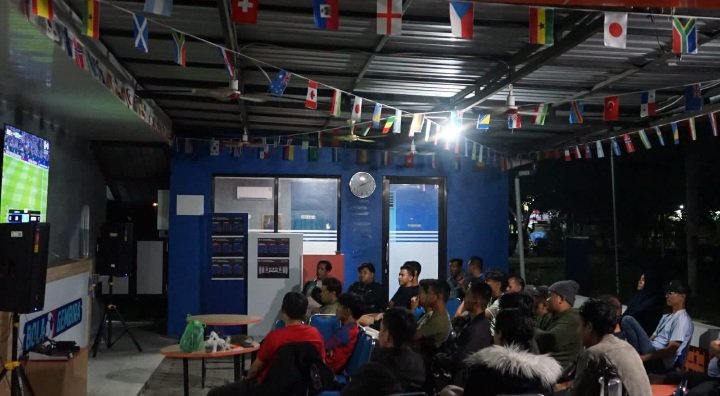 Jalin Sinergi, Anggota Kodim 1016/Plk Nonton Bareng Piala Dunia 2026 
