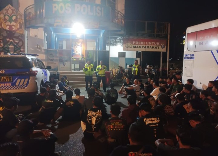 Satlantas Polresta Palangka Raya Rangkul Komunitas Otomotif, Gaungkan Tertib Berlalu Lintas