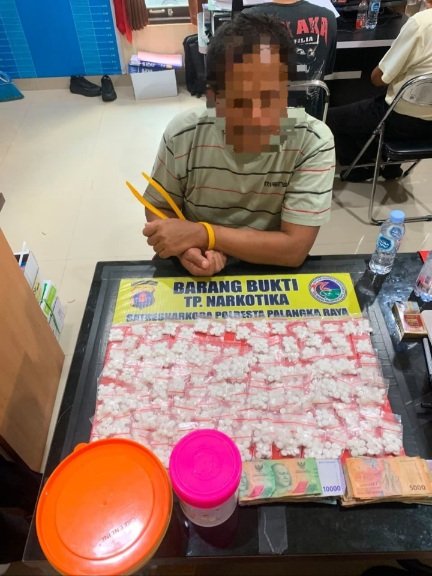 Simpan 1600 Butir Obat Narkotika Golongan I, Pria 52 Tahun Diringkus