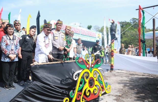 Gubernur Kalteng Resmikan Pembangunan Huma Betang, Pusat Pelestarian Budaya Dayak