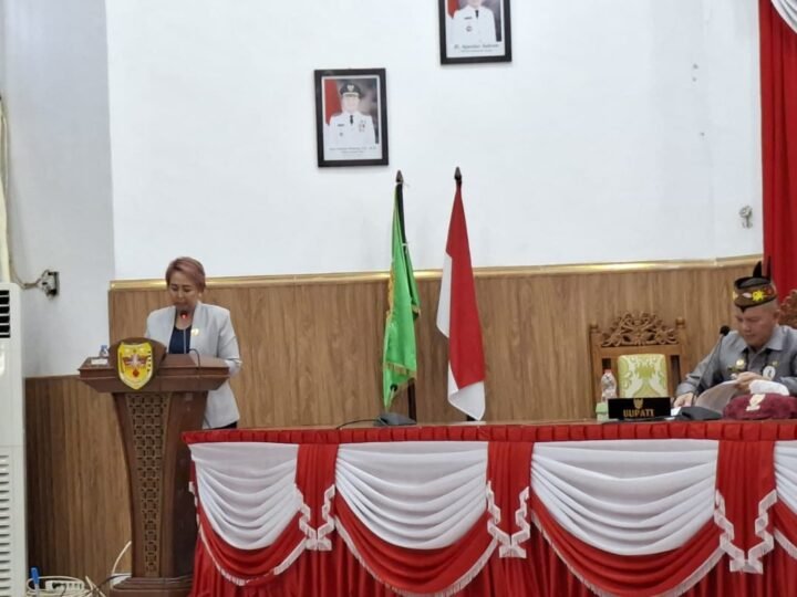 Bapemperda DPRD Sampaikan Laporan Hasil Pembahasan Raperda