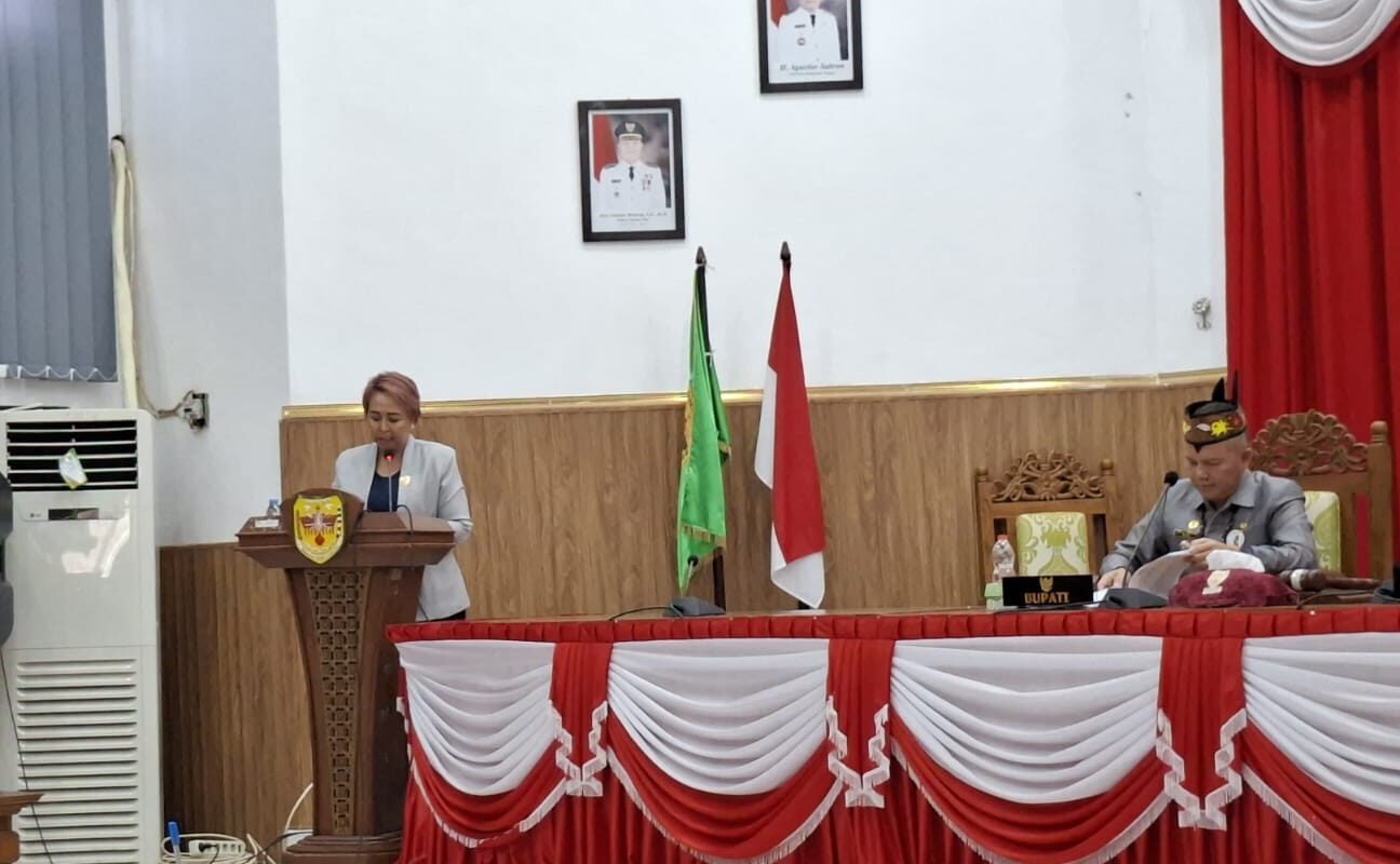 Bapemperda DPRD Sampaikan Laporan Hasil Pembahasan Raperda