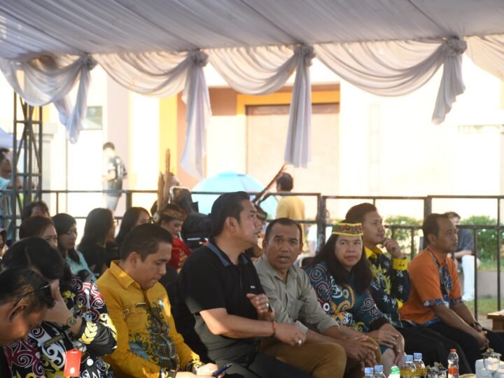 Meriah! Bupati Ahmad Rifa’i Apresiasi Parade Band HUT ke-42 Pulang Pisau