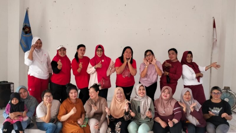 Sambut HUT ke-81 RI, IKWI Kalteng Gerakkan Gaya Hidup Sehat Lewat Senam Bersama