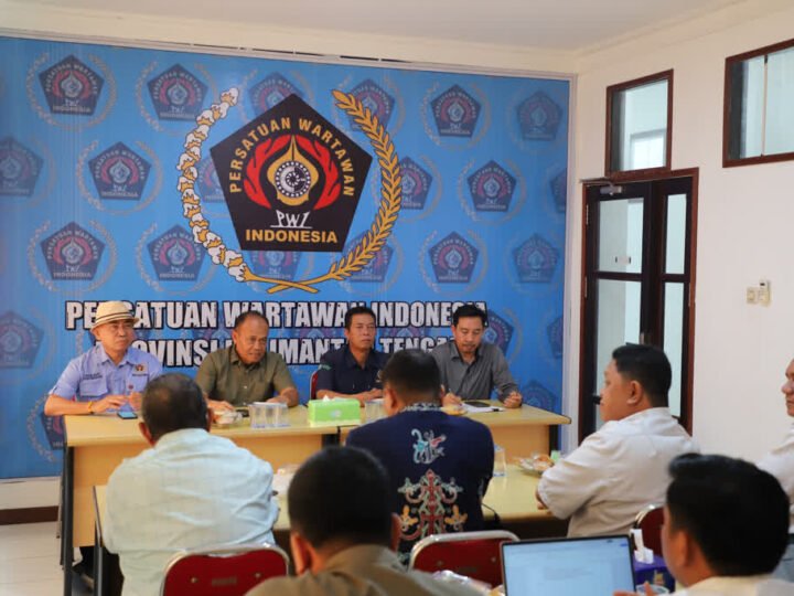 Gandeng UMPR, PWI Kalteng Bentuk Lembaga Kajian Kritis