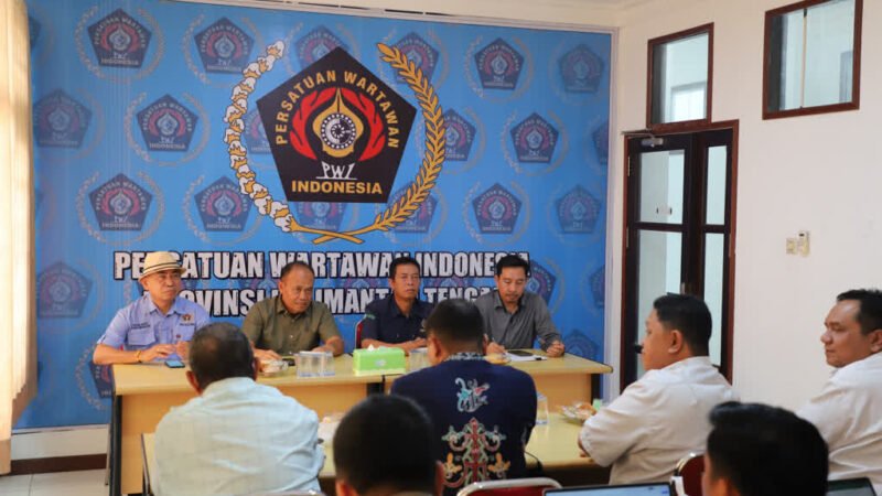 Gandeng UMPR, PWI Kalteng Bentuk Lembaga Kajian Kritis