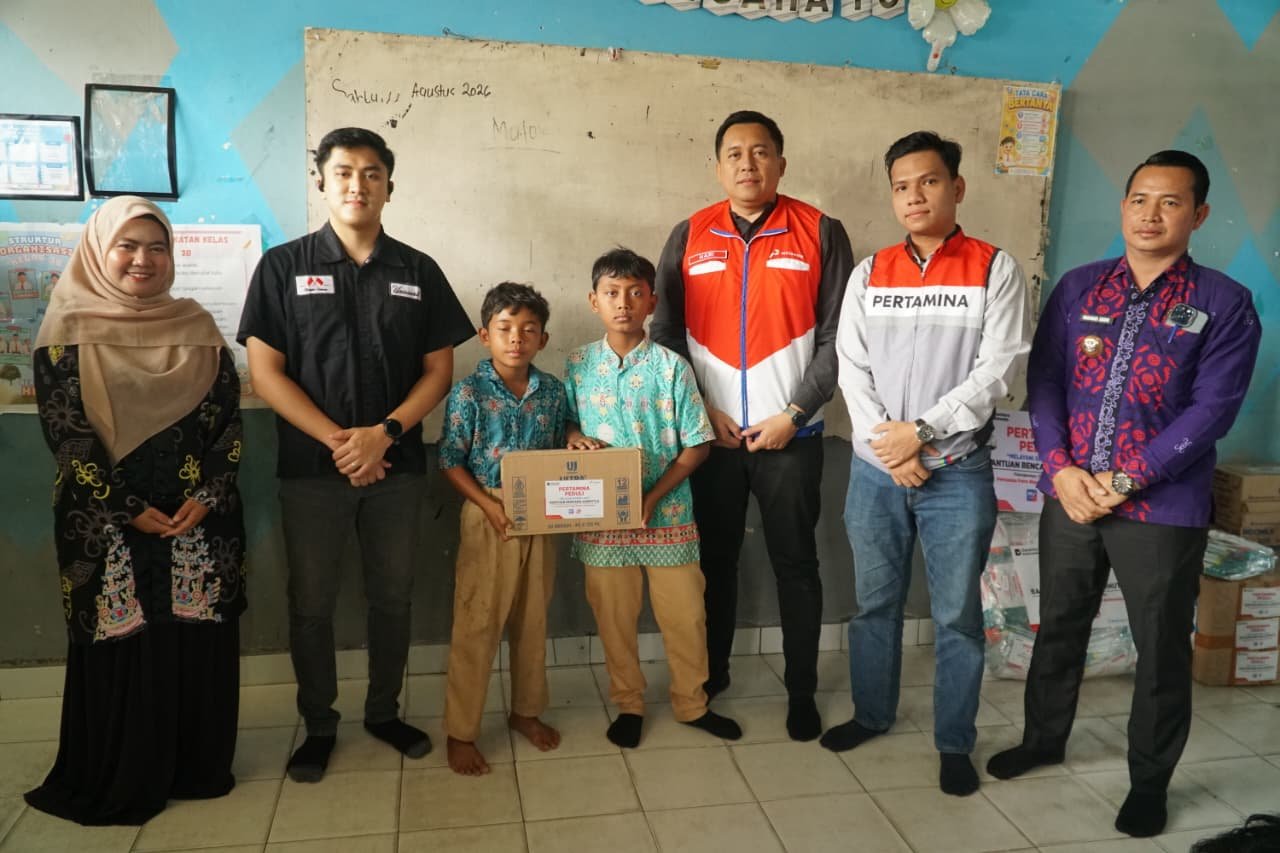 Pertamina Salurkan Bantuan Kesehatan, Apresiasi Siswa Peduli Karhutla di Palangka Raya