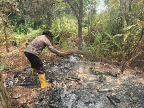 Cek Hotspot di Wilayah Terisolir, Polsek Rakumpit Temukan Lahan Gambut Terbakar