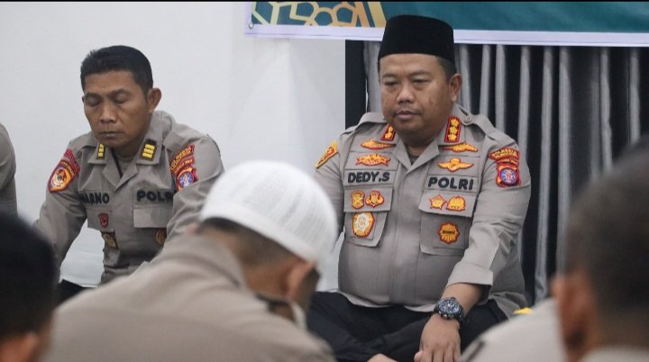 Petik Hikmah Maulid, Kapolresta Palangka Raya Pimpin Peringatan di Masjid As-Salam